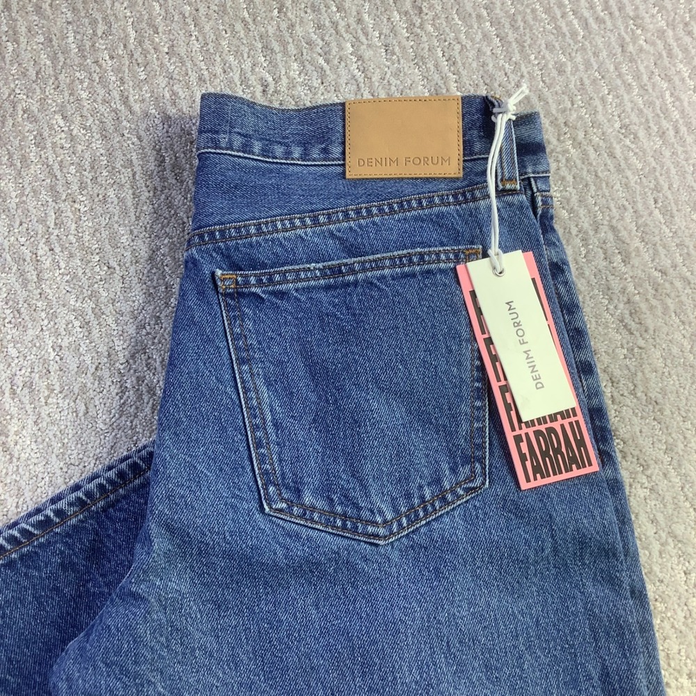 Aritzia Denim Forum Farrah Lo Rise Wide Leg Jeans Blue Size 28W NWT